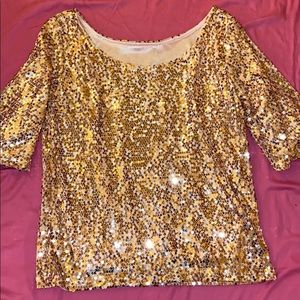 Scoop neck sparkle top